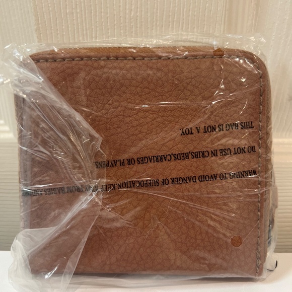 NEW - Catchfly Western Womens Wallet Studs Turq Concho Tan 2186559W RFID - Picture 6 of 7